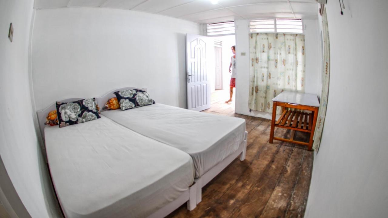 Nias Surf Stay Lagudri Экстерьер фото