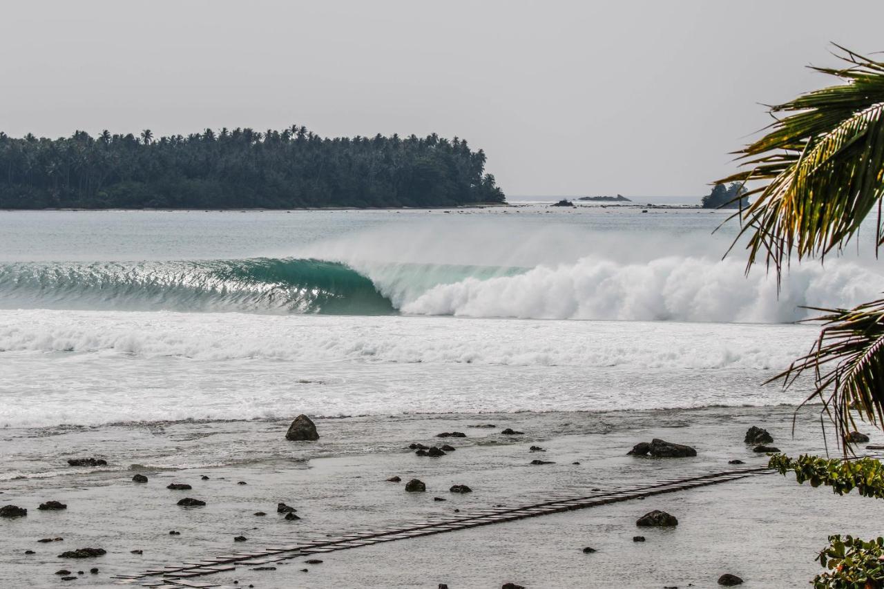 Nias Surf Stay Lagudri Экстерьер фото